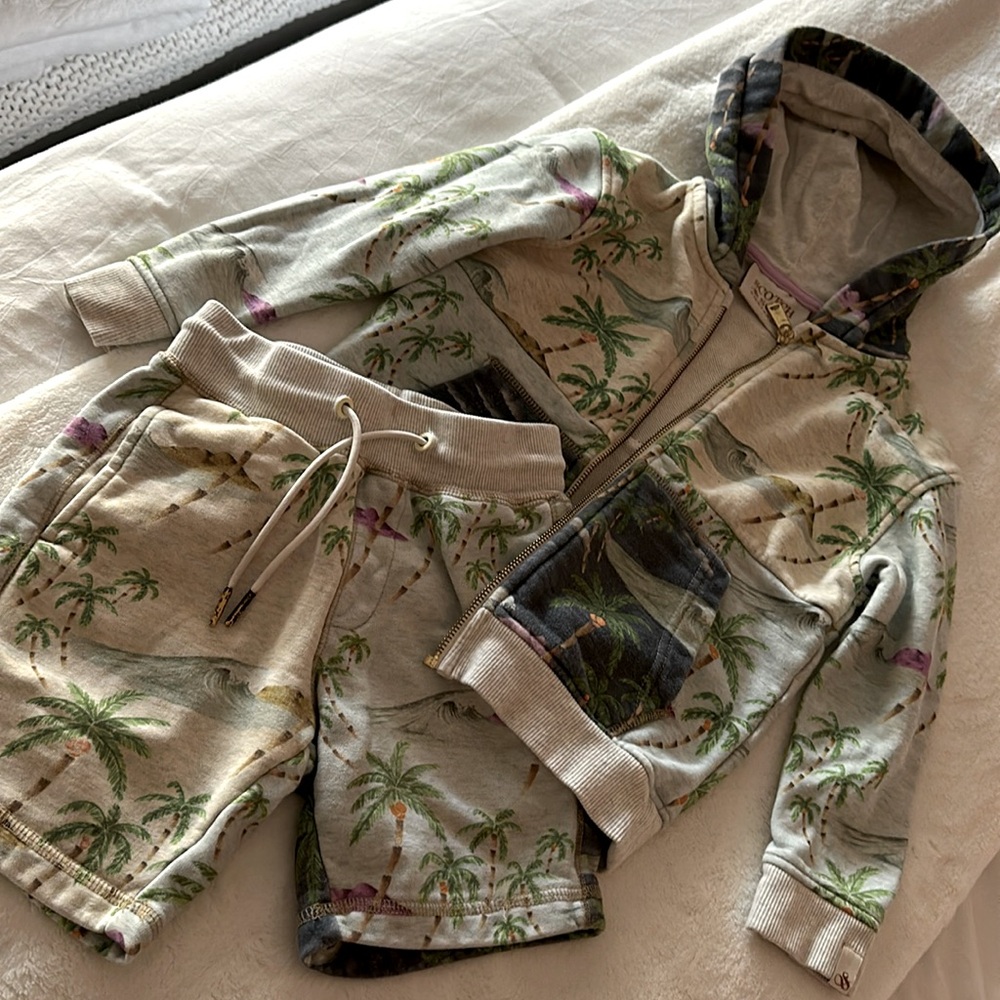 Scotch & Soda boys Hoodie and Shorts matching set sz 6